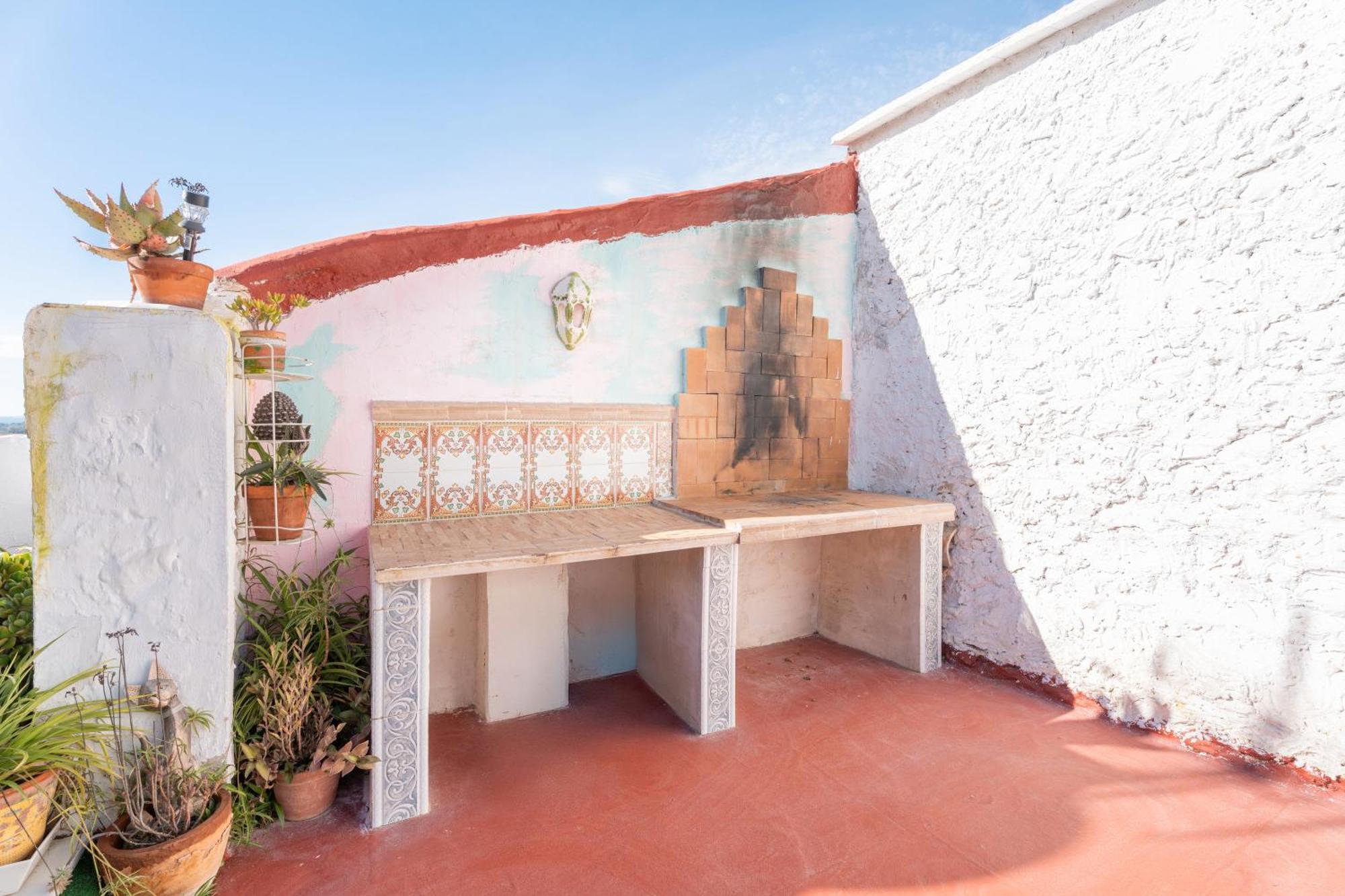 Gasthaus Casa Raton Perez Navarrés Exterior foto
